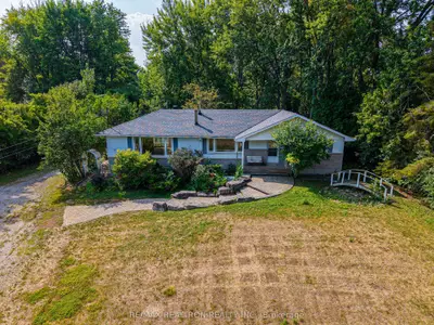 1181 Ravenshoe Road, East Gwillimbury, ON L9P 1R2