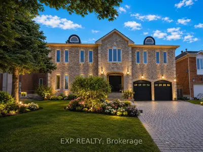 29 Northgate Crescent, Richmond Hill, On L4b 2k8