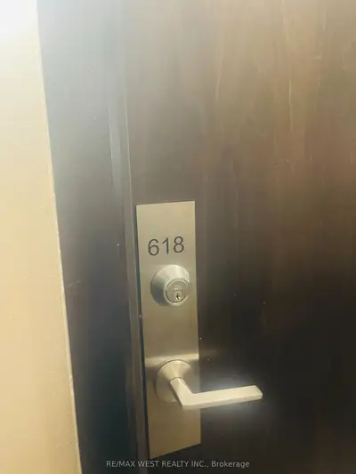 7608 Yonge Street 618, Vaughan, On L4j 0j5