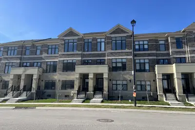 7 Russell Wice Avenue Main+basement, Richmond Hill, On L4s 0p3