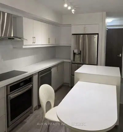 370 Highway 7 Avenue E 217, Richmond Hill, On L4b 0c4
