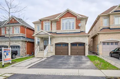 1165 Blencowe Crescent, Newmarket, ON L3X 0A9
