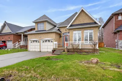 136 Riveredge Drive, Georgina, On L4p 2p3