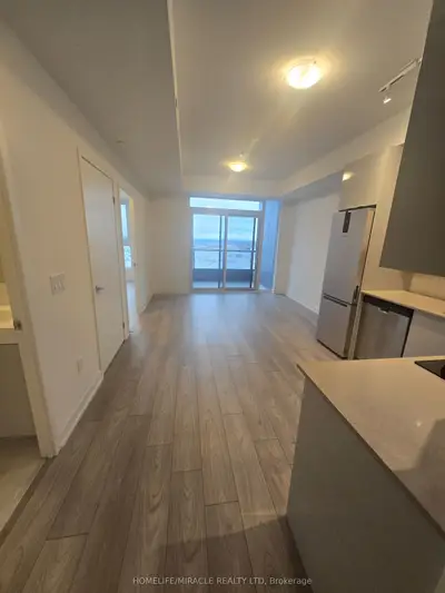 10 Abeja Street 1521, Vaughan, On L4k 0r4