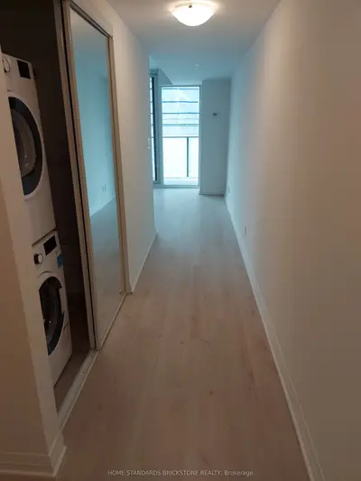 1000 Portage Parkway 12/4215, Vaughan, On L4k 0l1