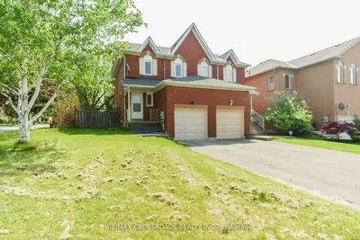 50 Widdifield Avenue, Newmarket, On L3x 1z4