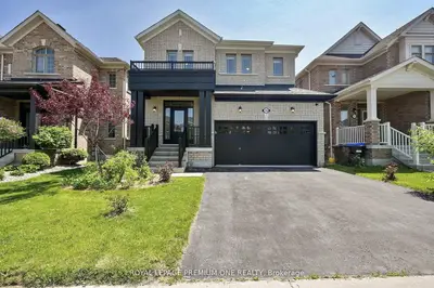 166 Sharpe Crescent, New Tecumseth, On L0g 1w0