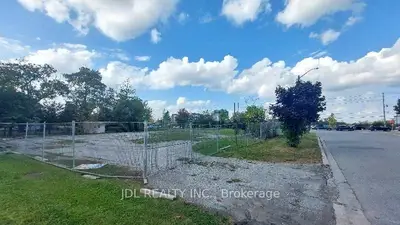 1061 Elgin Mills Road E, Richmond Hill, On L4s 1m7