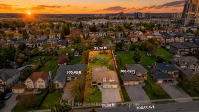 34 Edgar Avenue, Richmond Hill, On L4c 6k4