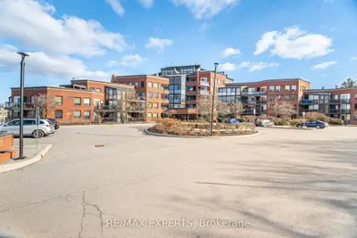 100 Arbors Lane 305, Vaughan, On L4l 7g4