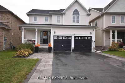 136 Donald Stewart Crescent, East Gwillimbury, On L0g 1m0