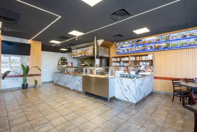 1111 Davis Drive 26, Newmarket, On L3y 8x2