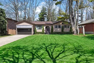 14 Tall Pines Trail, East Gwillimbury, On L9n 1j5
