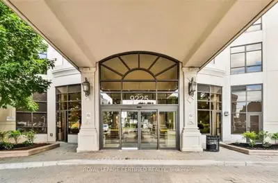 9225 Jane Street 817, Vaughan, On L6a 0j7
