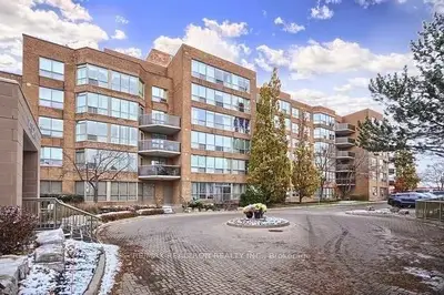 14924 Yonge Street 517, Aurora, On L4g 6h7