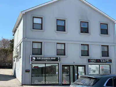 34 Main Street S 4, Newmarket, On L3y 3y4