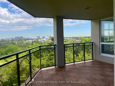 2 Maison Parc Court 705, Vaughan, On L4j 9k4