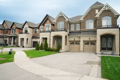 26 Great Heron Court, King, On L7b 0p4