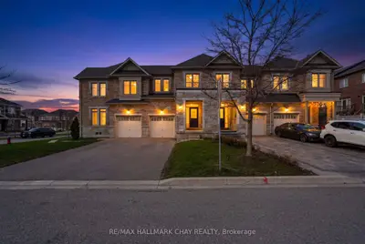 62 Fortis Crescent, Bradford West Gwillimbury, On L3z 0w2