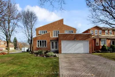 1 Atwood Court, Markham, On L3t 6t4