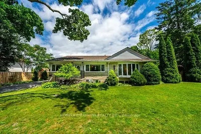 3 Stapleton Drive, Whitchurch-stouffville, On L4a 2z3