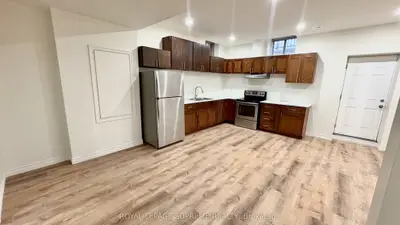 1641 Angus Street Bmst, Innisfil, On L9s 0j9