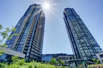 2910 Highway 7 Avenue W 1806, Vaughan, On L4k 0h8