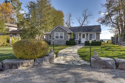 131 Minnetonka Road, Innisfil, On L9s 2v8