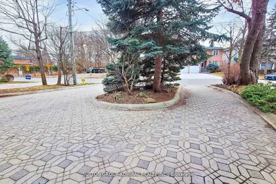 220 King High Drive, Vaughan, On L4j 3n5