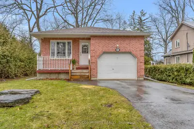 81 Fairpark Lane, Georgina, On L0e 1r0