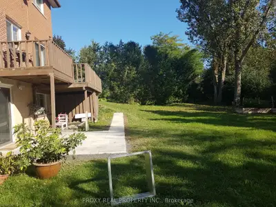 7 Acorn Road Walkout Basement, Richmond Hill, On L4e 2p5