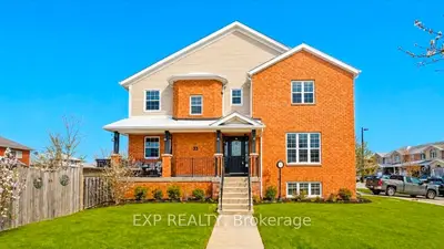 33 Wrendale Crescent, Georgina, On L4p 4c4
