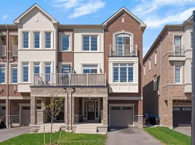 28 Paisley Drive, Bradford West Gwillimbury, On L3z 4p2