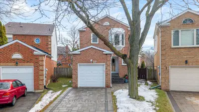 57 Glenmanor Way, Vaughan, On L4j 3a3