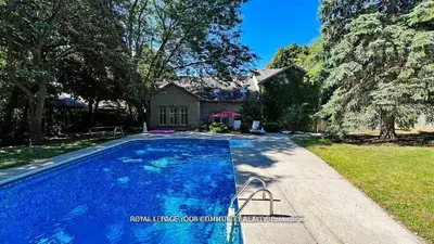43 Denham Drive, Richmond Hill, On L4c 6h7