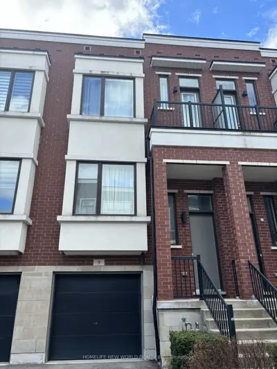 9 Ambler Lane, Richmond Hill, On L4c 0z8