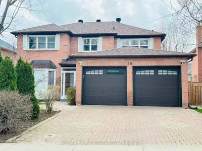 30 Larratt Lane Bsmt, Richmond Hill, On L4c 9h6