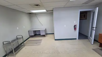6060 Highway 7 E Ll-d, Markham, On L3p 3a9