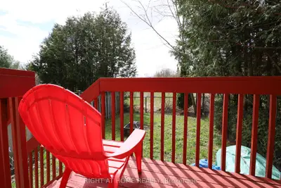 82 Colesbrook Road, Richmond Hill, On L4s 2g5