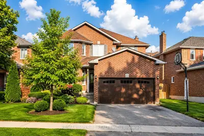 493 Blackstock Road #bsm, Newmarket, On L3y 8h6