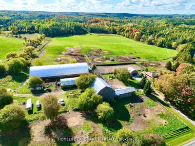 5031 Herald Road, East Gwillimbury, On L0g 1m0