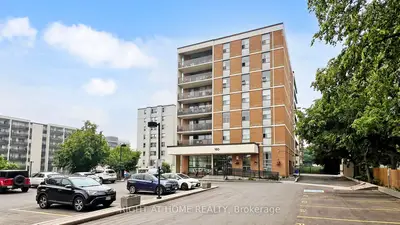 180 Dudley Avenue 607, Markham, On L3t 4x2