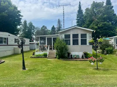 285 Crydermans 313 Side Road, Georgina, On L0e 1a0