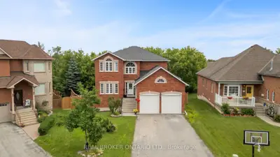 118 Bayview Avenue, Georgina, On L4p 2s9
