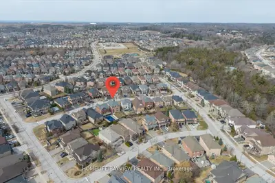 27 Donzi Lane, Vaughan, On L6a 0j3