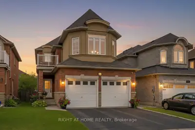 1216 Fox Hill Street, Innisfil, On L9s 4y5