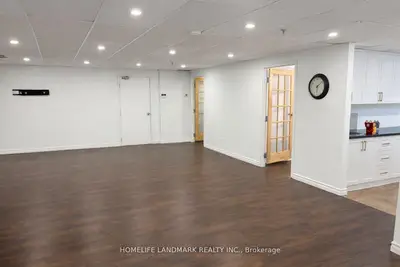 117 Ringwood Drive 21, Whitchurch-stouffville, On L4a 8c1