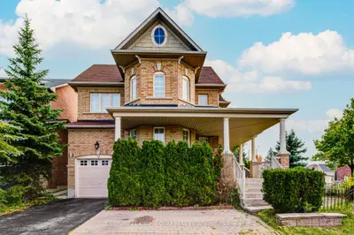 1 Lourakis Street, Richmond Hill, On L4e 0j6