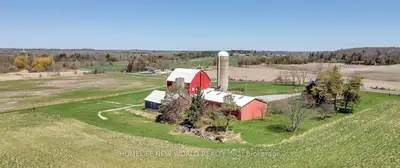23702 Kennedy Road, Georgina, On L0e 1r0