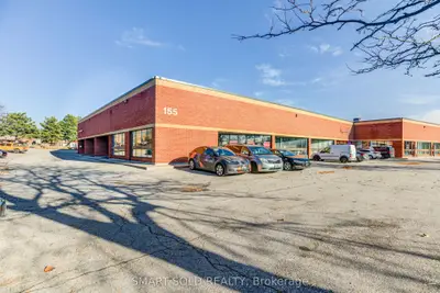 155 West Beaver Creek Road 3,4, Richmond Hill, On L4b 1e1